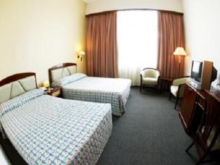 Summit Hotel