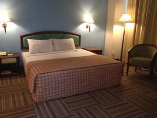 Summit Hotel 3*
